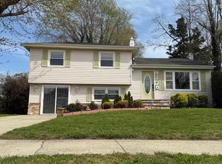 123 Devon Rd, Somers Point, NJ 08244
