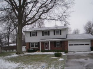 1376 Berkshire Dr, South Bend, IN