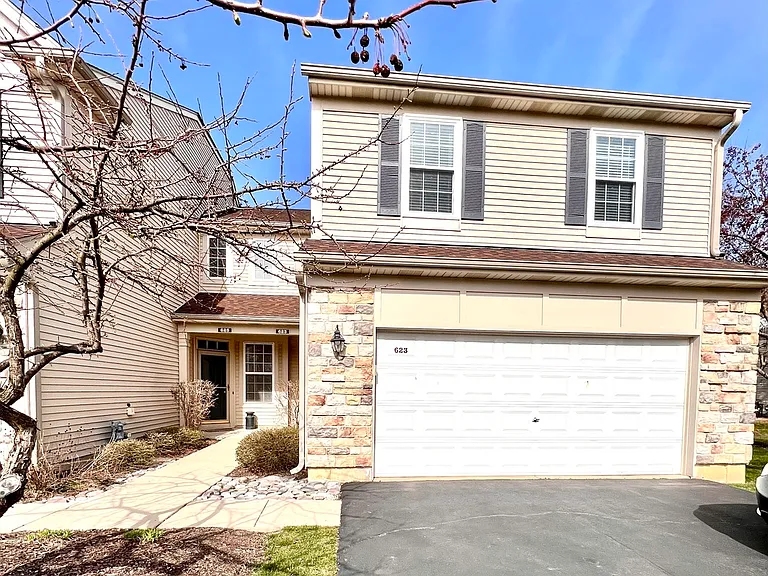 623 Shakespeare Dr — Photo 1