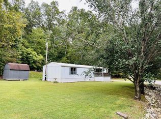 1100 Bakerville Rd, Waverly, TN 37185