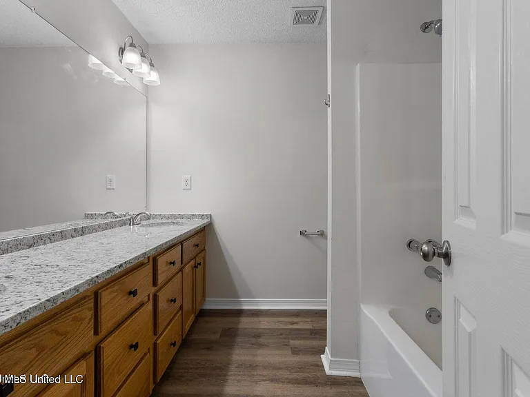 8909 Mermaid Ave — Photo 14
