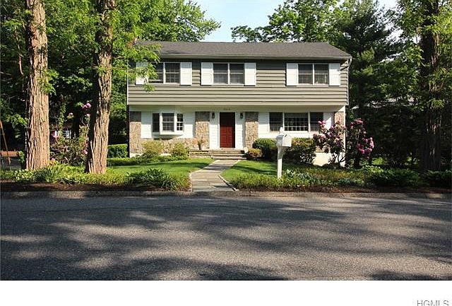 1st image of 3013 Douglas Dr
