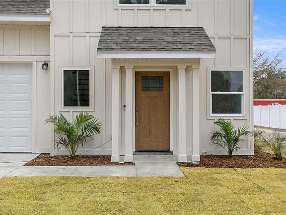 2nd image of 310 SE 6th St
