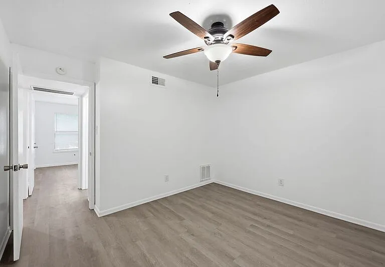 1410 S Elizabeth Ave #105 — Photo 39