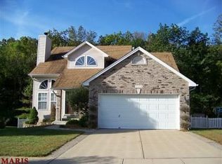 2274 Castlegate Dr, Imperial, MO 63052
