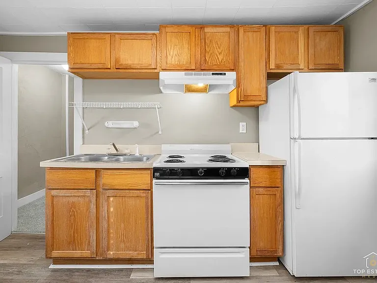 322 E Church St #2 — Photo 5