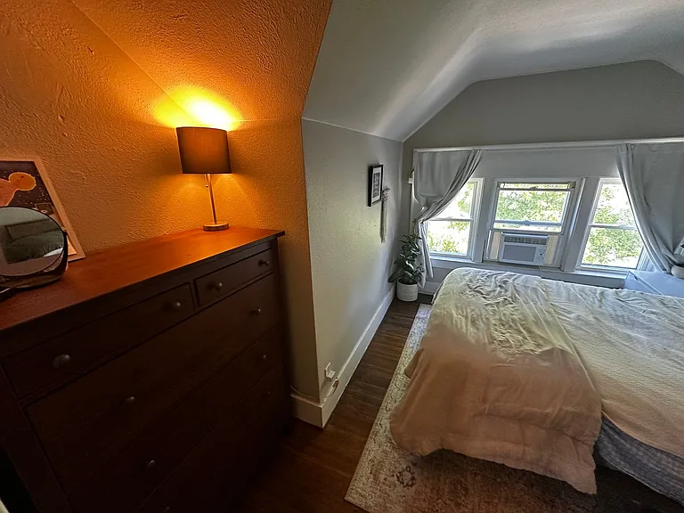 27 Vick Park #A — Photo 12