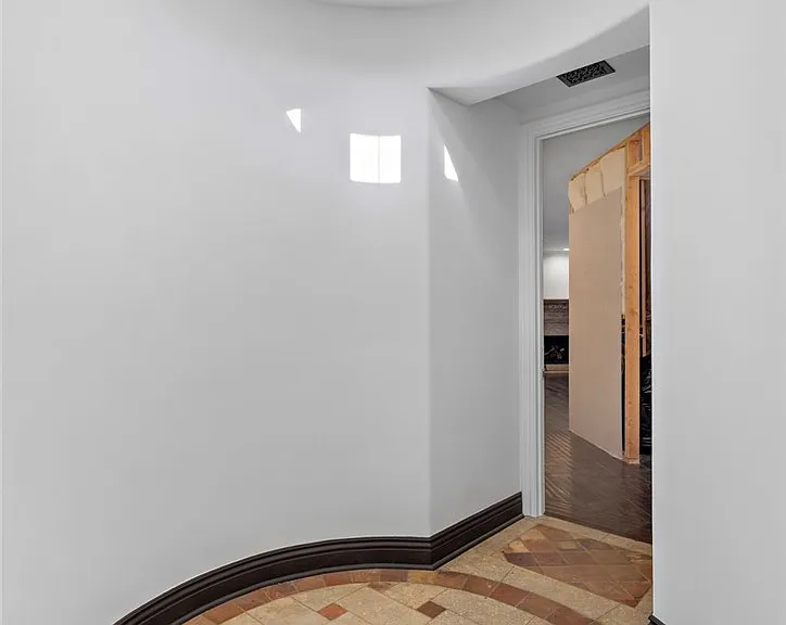 1316 Beverly Grove Pl — Photo 15