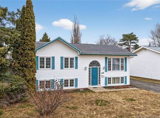 69 Pasadena Dr, Moncton, NB E1G 1H7