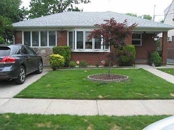 1st image of 54 Seneca Ave