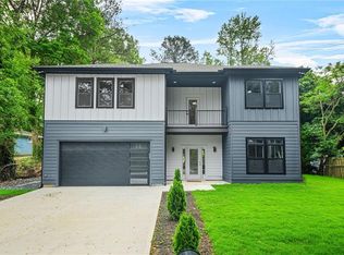 921 Cone Rd, Forest Park, GA 30297