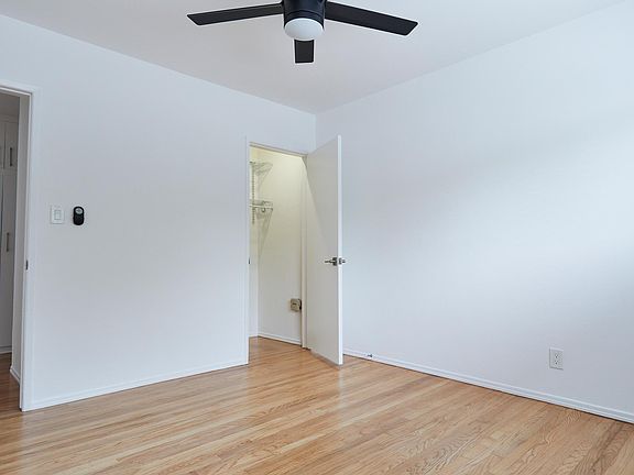 3rd image of 3708 Inglewood Blvd #5A