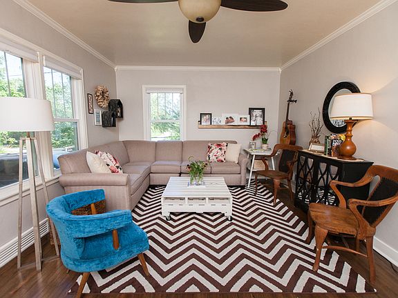 4th image of 1604 Park Dr