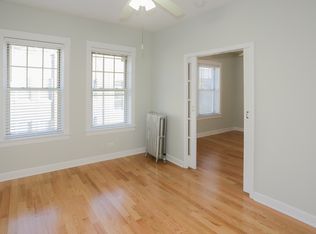 1932 1/2 W Winona St #3, Chicago, IL 60640