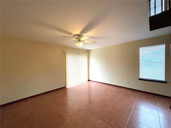 3rd image of 3047 English Colony Dr