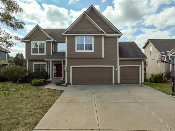 9908 N Marsh Ave, Kansas City, MO 64157