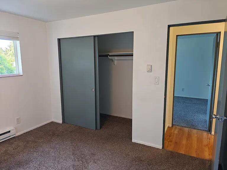 11521 26th Ave NE #13 — Photo 8