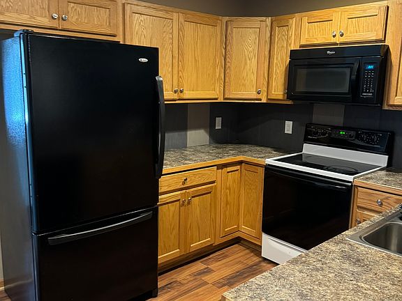3rd image of 1401 Avenue C