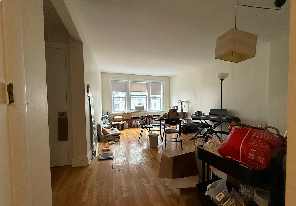 2 bed, 800 sqft, $2,950 — Photo 1