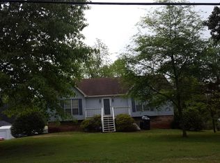 1417 Eastern Valley Rd, Bessemer, AL 35022