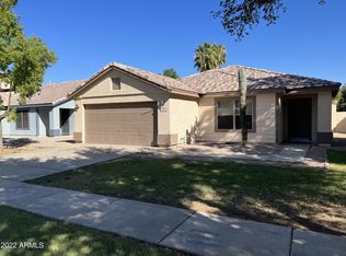 434 W Fabens Ln, Gilbert, AZ 85233