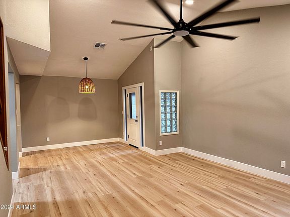 4th image of 10234 N 66TH Avenue