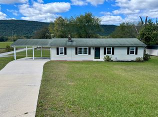 191 Bradley St, Evensville, TN 37332