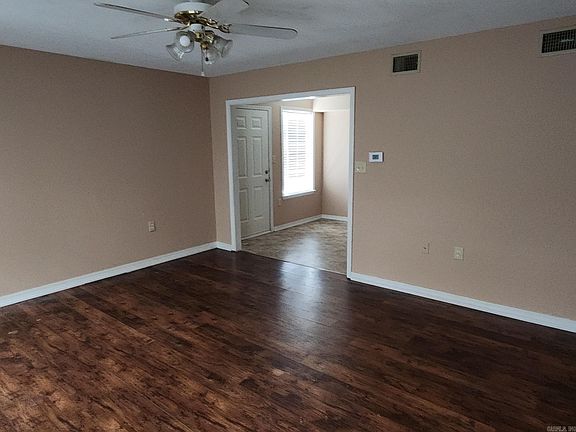 4th image of 502/504 N Charles St