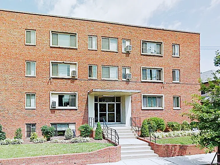 1311 Madison St., NW — Photo 9