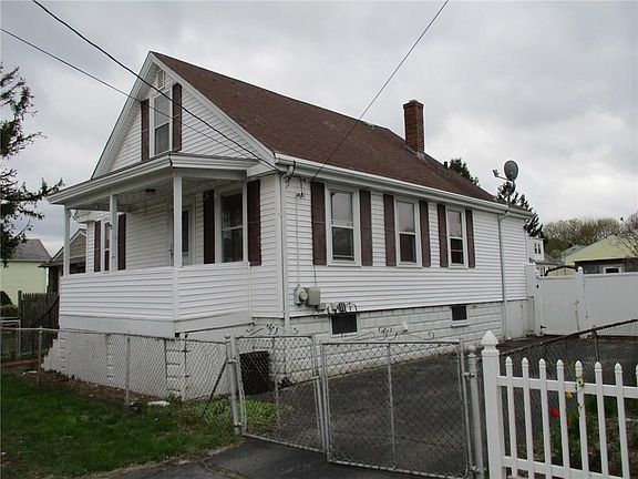 3rd image of 97 Hall St