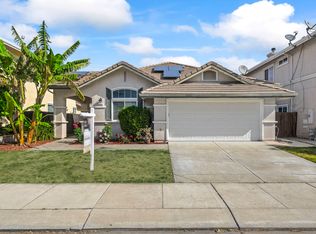 1569 Cherry Blossom Ln, Tracy, CA 95377