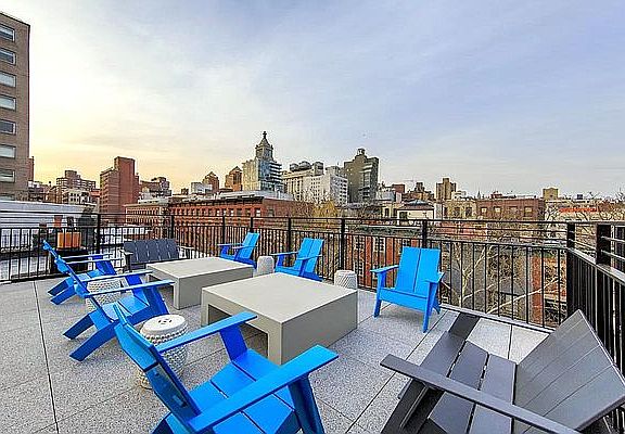 5th image of 222 E 12th St #5CA