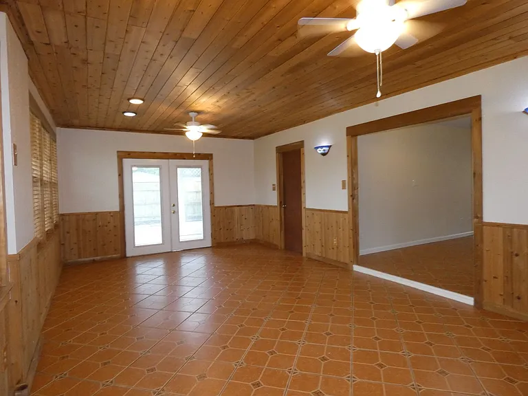 4606 Southern Pl — Photo 11