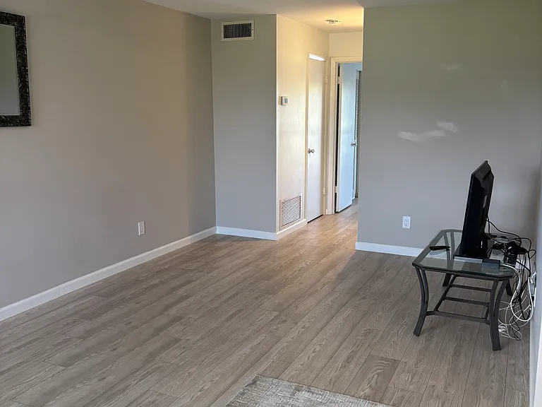 87 Crooked Tree Ln — Photo 4