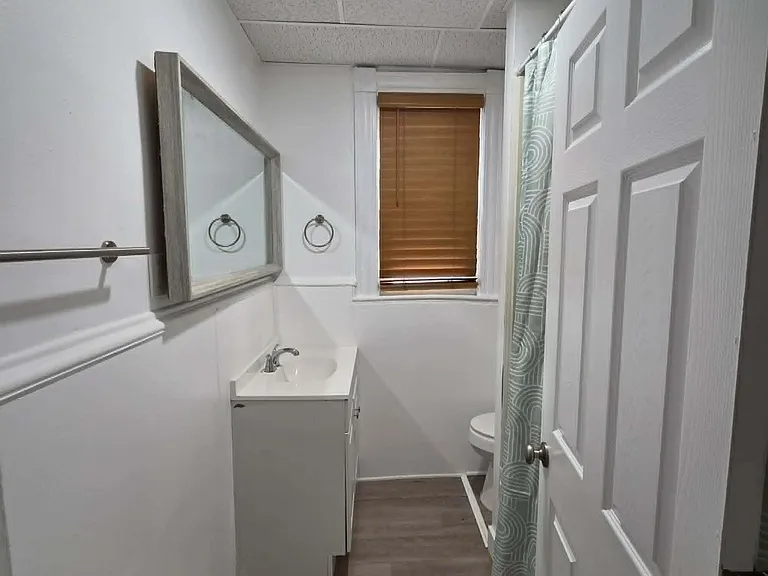 1606 Dickson Ave #1 — Photo 15