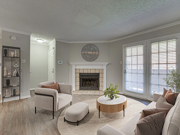 Timberglen Apartments — Photo 32
