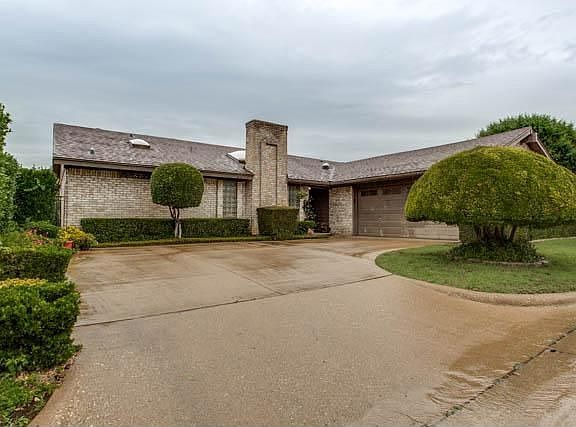 2nd image of 3006 Preston Ct