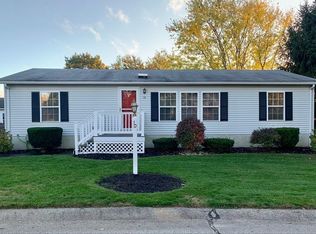 10 High Pond Cir, Bridgewater, MA 02324