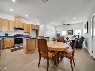 471 Cardoza Dr, Morristown, AZ 85342