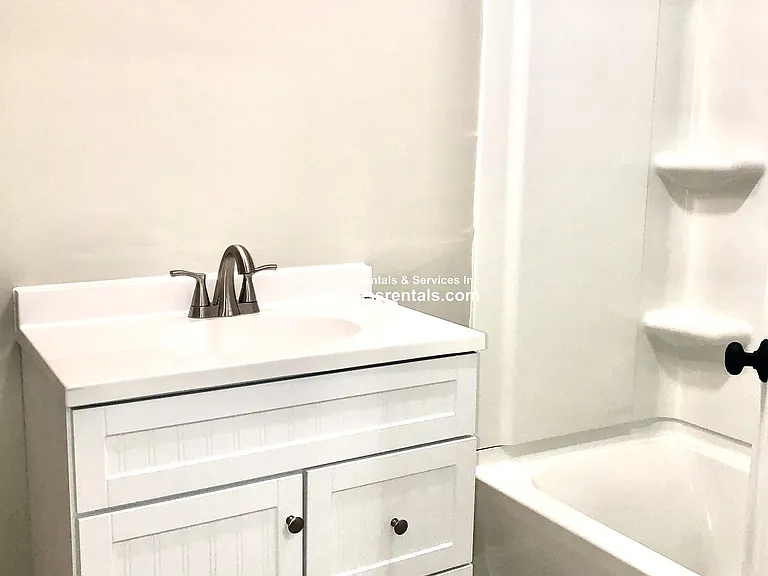 78 Orleans St #2 — Photo 22
