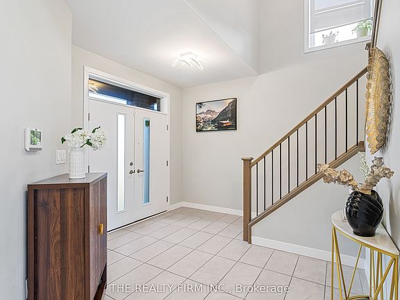 3rd image of 1742 Applerock Ave