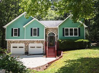 328 Eagle Pointe Dr, Dallas, GA 30132