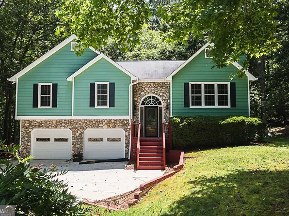 328 Eagle Pointe Dr, Dallas, GA 30132