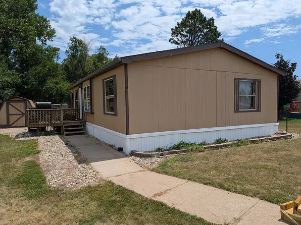 1106 Belair Rd, Yankton, SD 57078
