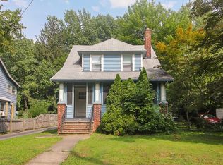 779 Woodview Rd, Cleveland Heights, OH 44121