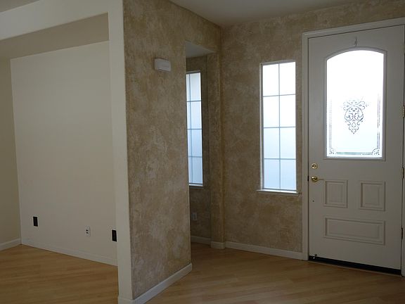 3rd image of 341 Casselino Dr APT 3