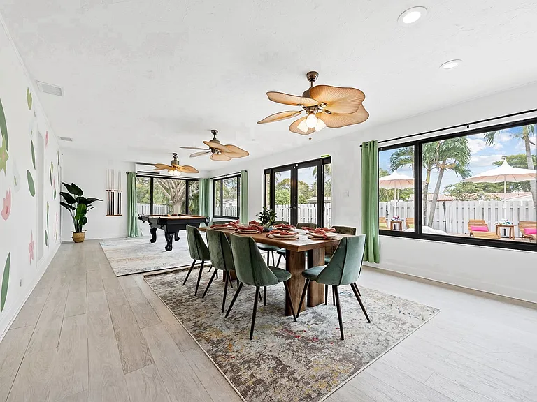 1010 NW 76th Ave — Photo 32