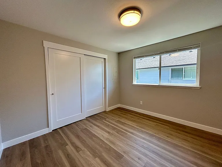 207 Dorn 8-plex — Photo 8