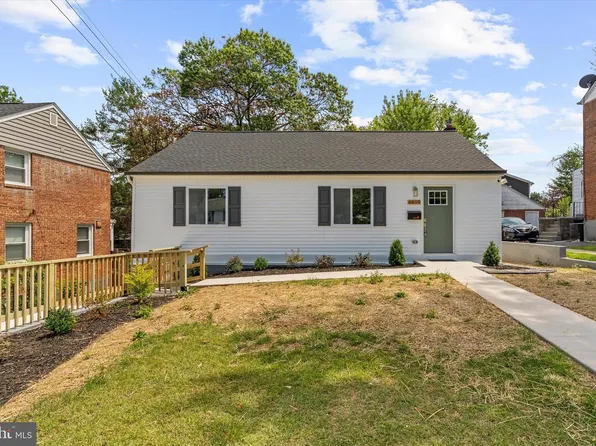 4809 70th Pl, Hyattsville, MD 20784