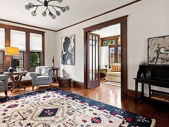 4th image of 1033 Melrose Ter